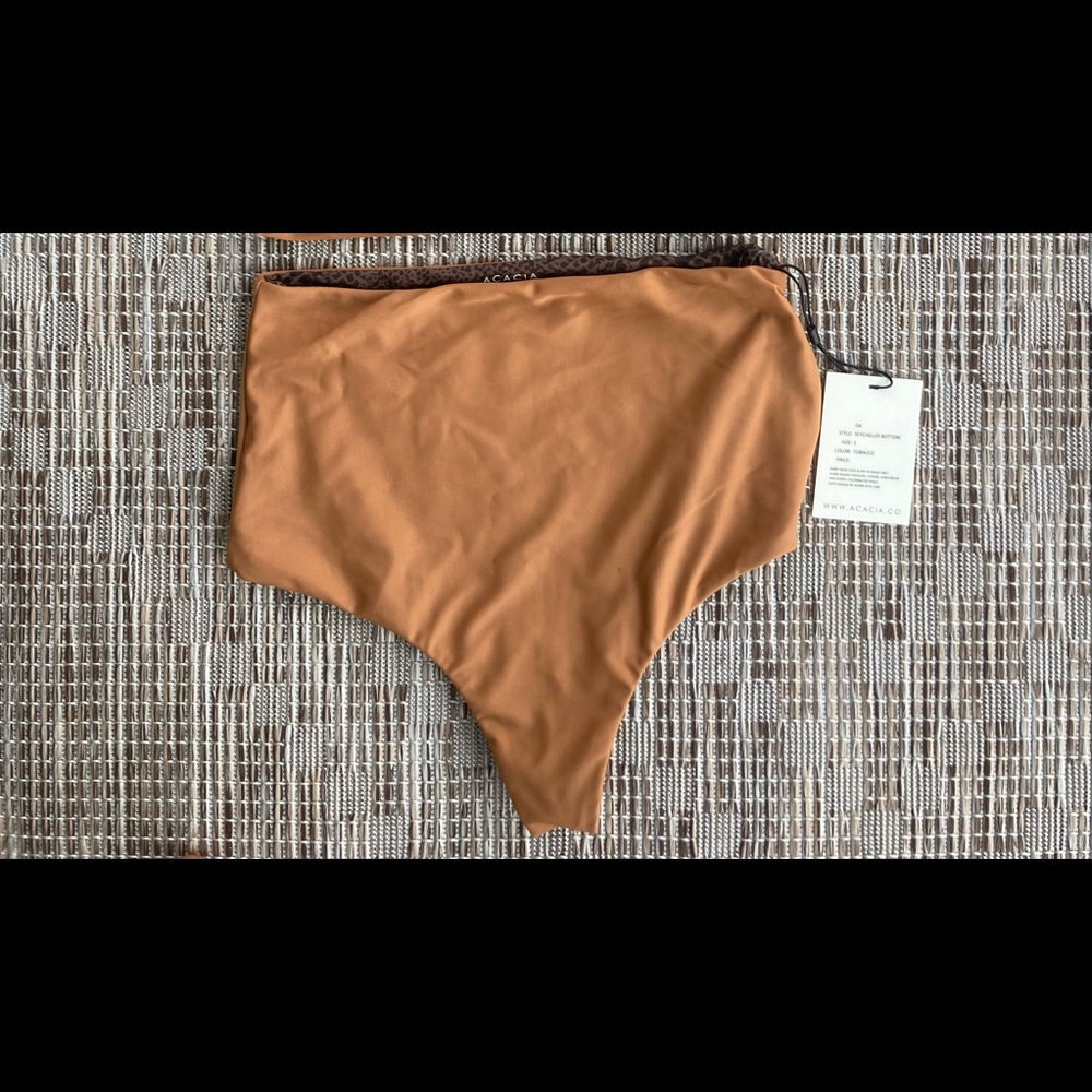 Acacia Seychelles bottom size small tobacco color- brand new with tags
